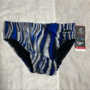 Speedo - Size 28